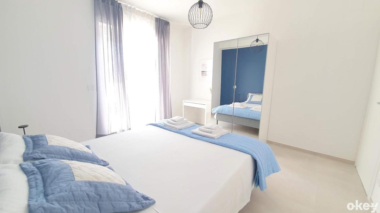 Villa Mediterranea Apartments - Seaview, Pool & Garden Bari Extérieur photo