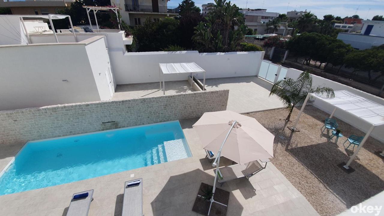 Villa Mediterranea Apartments - Seaview, Pool & Garden Bari Extérieur photo