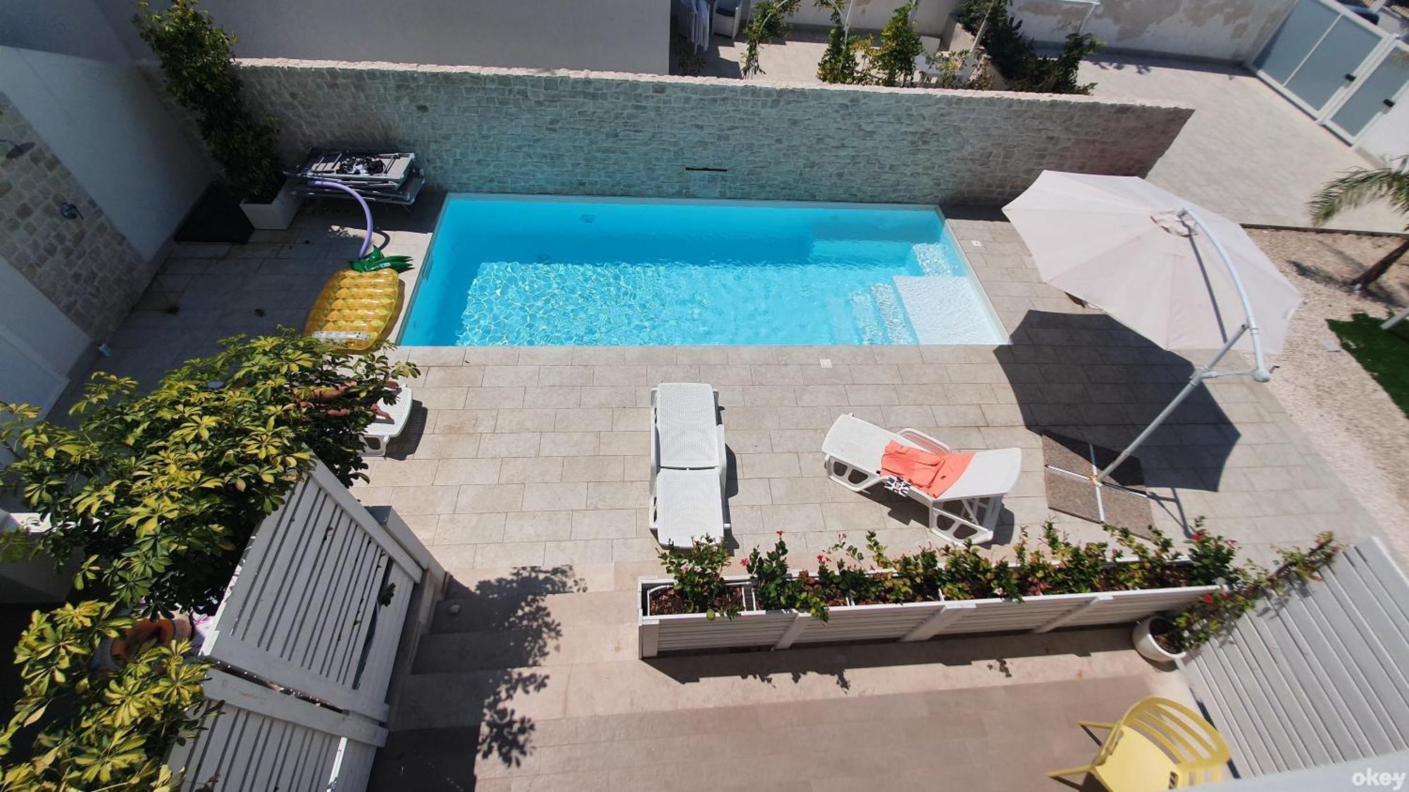 Villa Mediterranea Apartments - Seaview, Pool & Garden Bari Extérieur photo